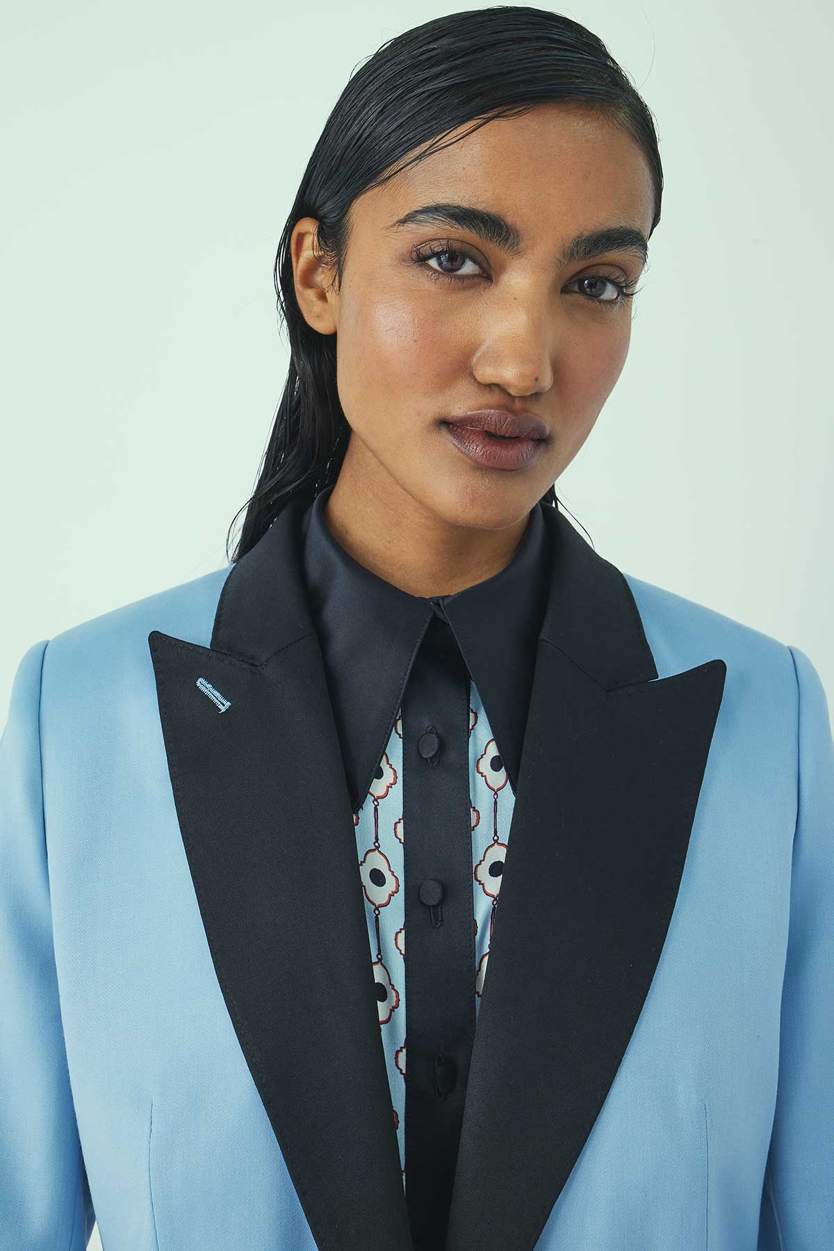 JACKET NO.104