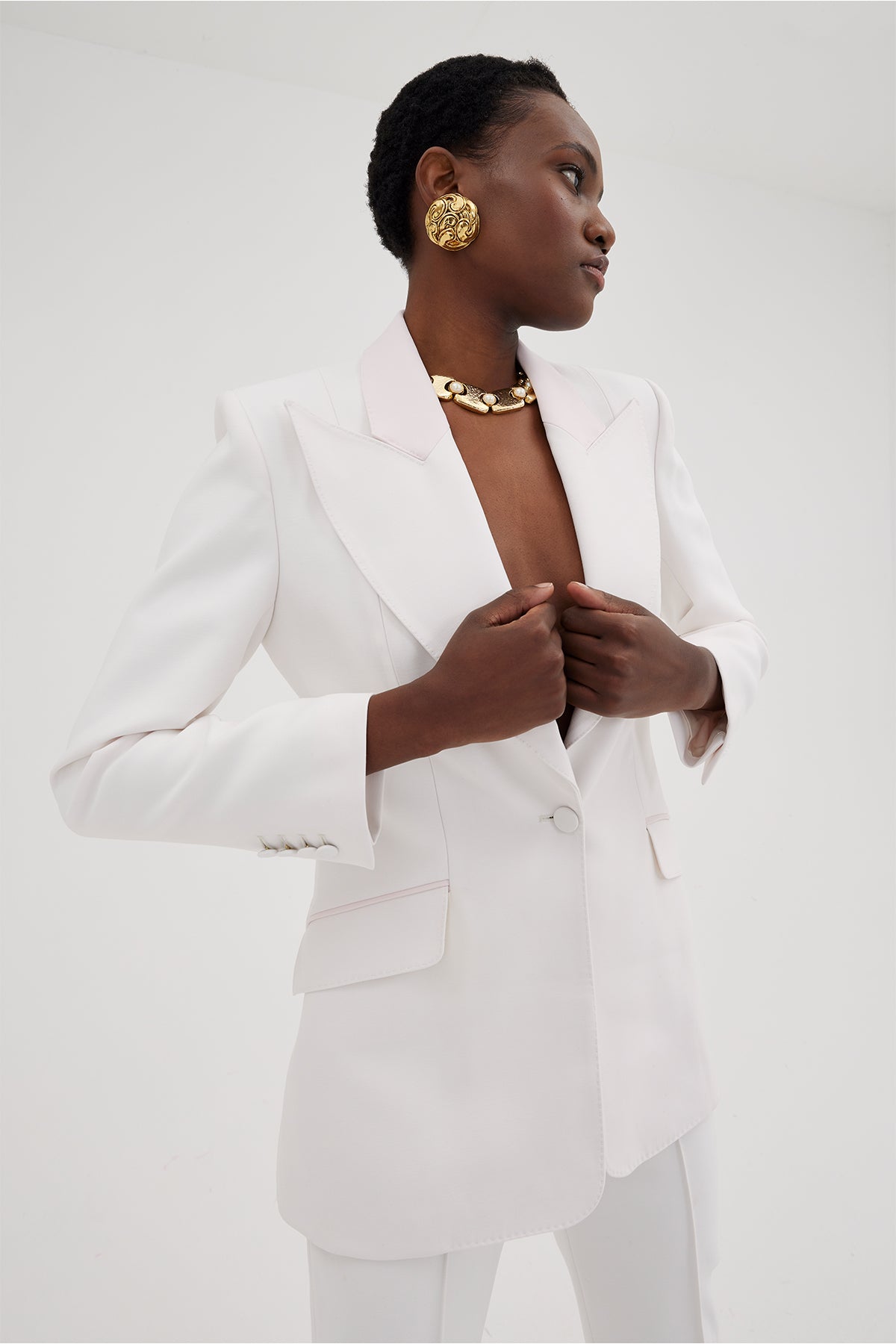 WHITE CRISP JACKET NO.139