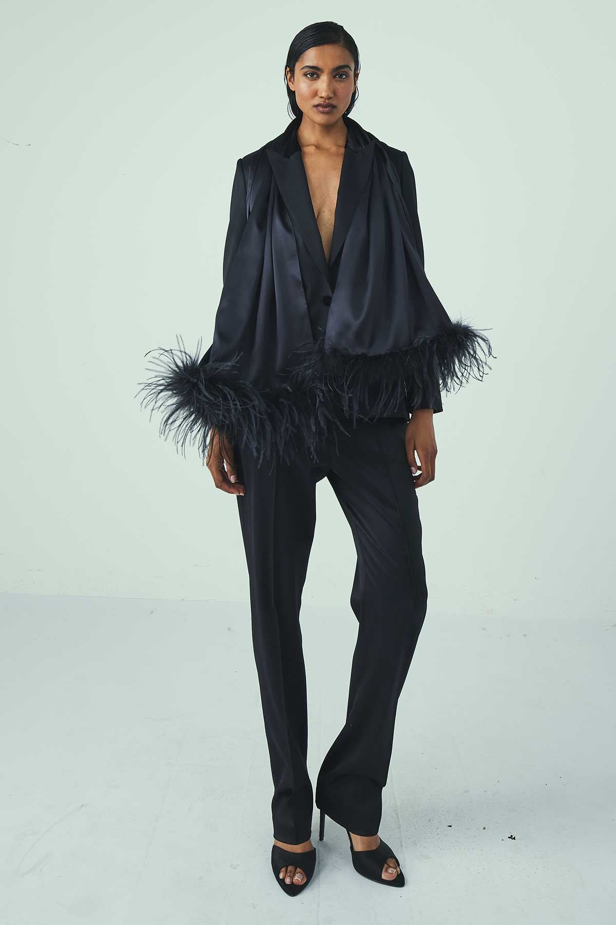 SILK SHAWL WITH OSTRICH FEATHERS