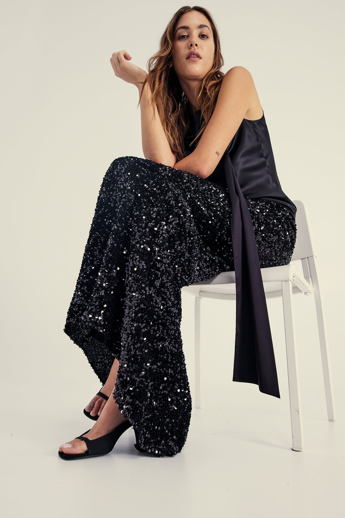 BLACK SEQUINED MAXI SKIRT