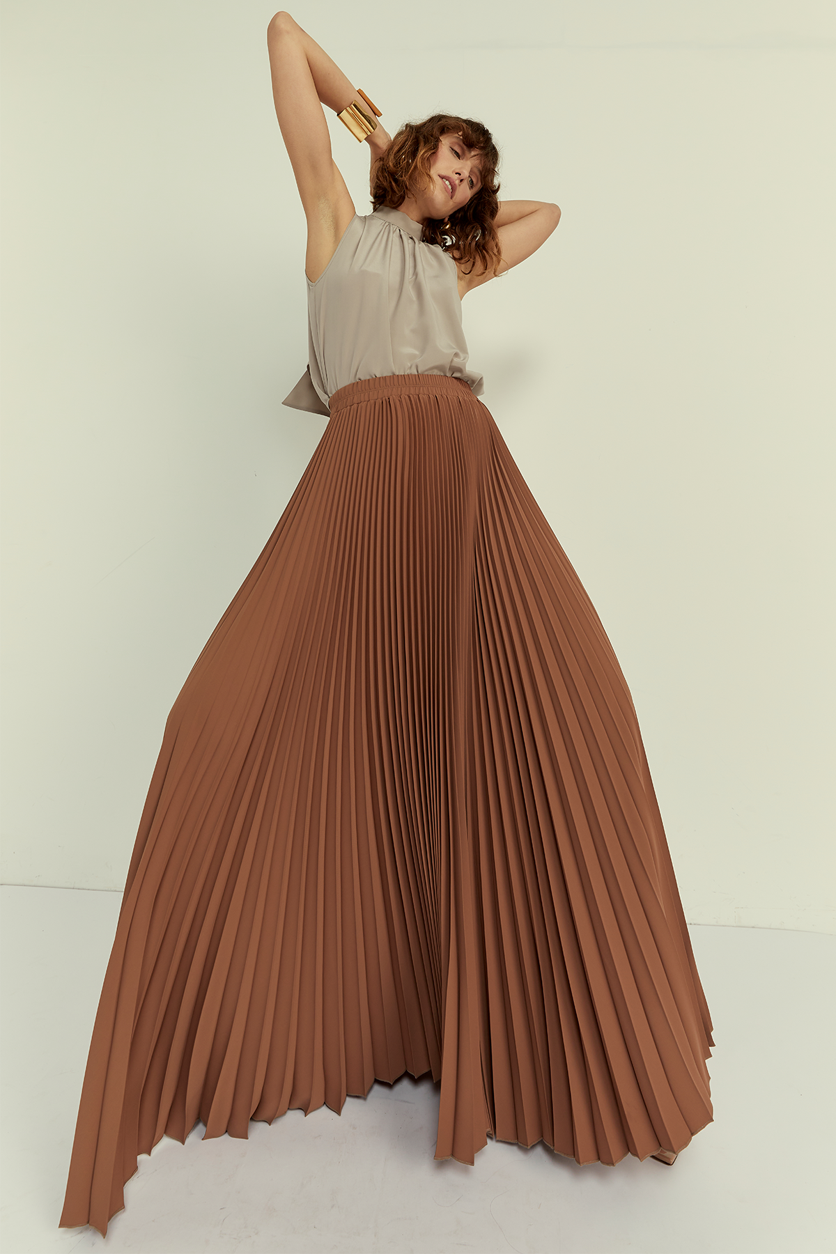PLEATED SKIRT