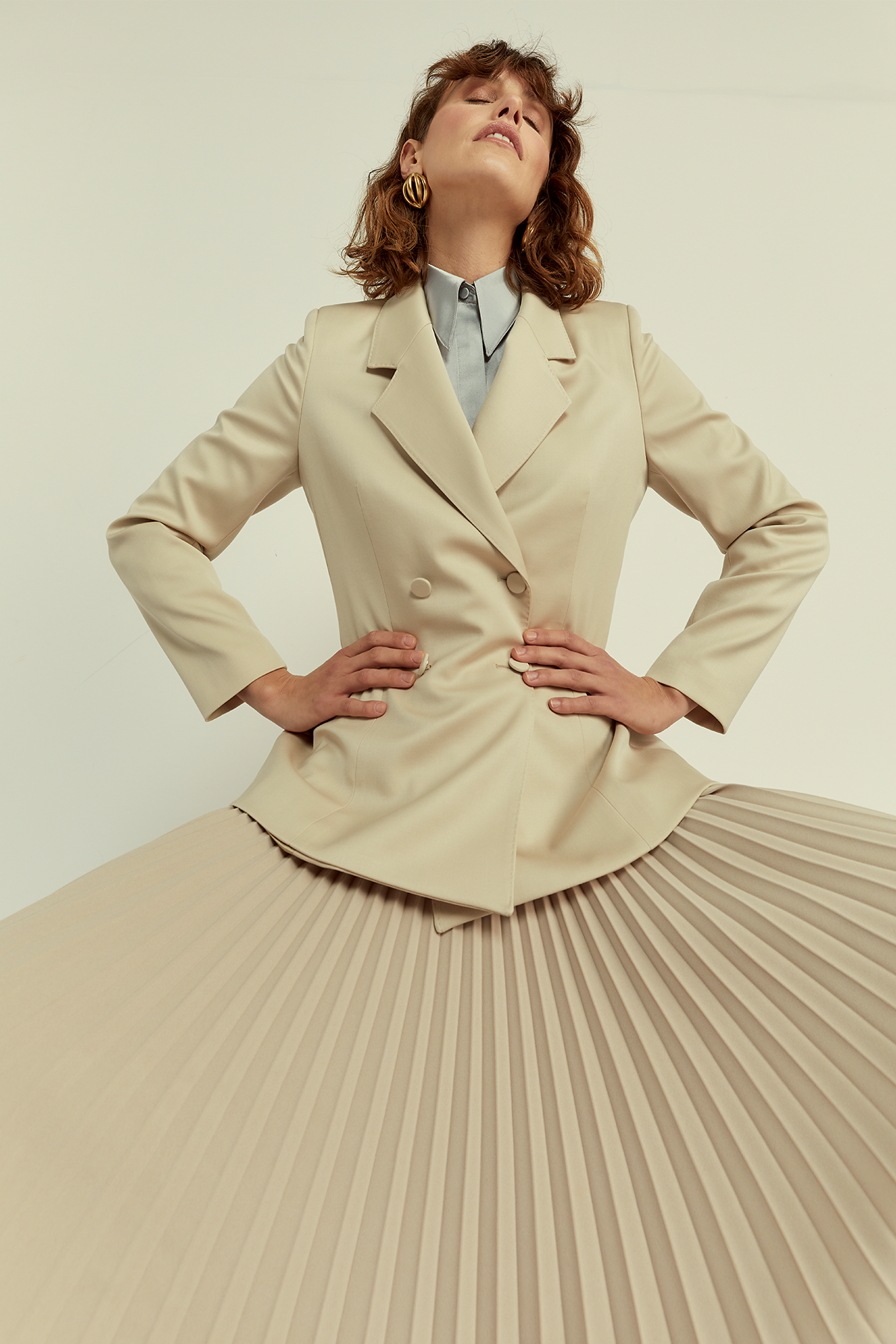 JACKET NO.112 IN PERFECTLY PALE